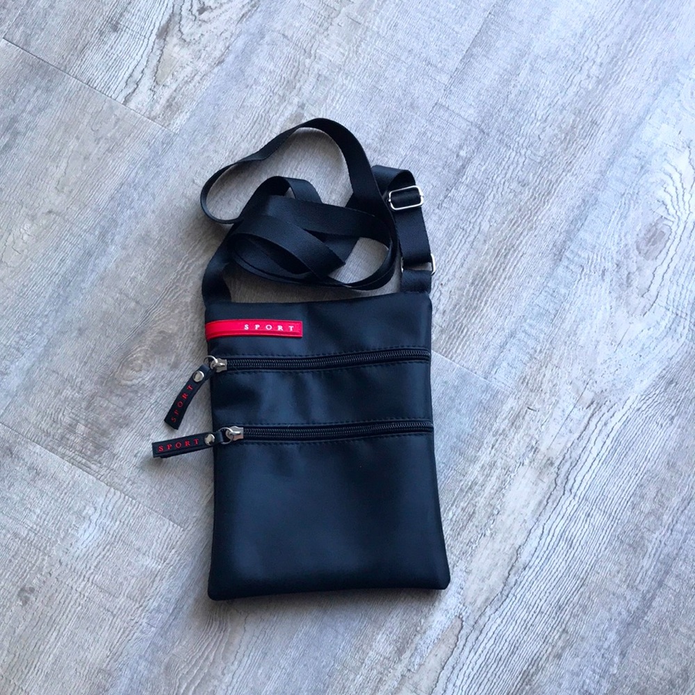 🎀Sport Black Crossbody Bag Two Front Pockets Super Light Bag